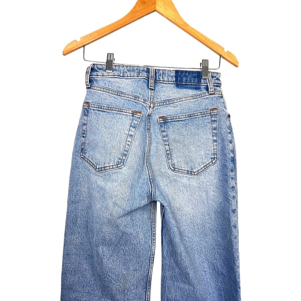 Abercrombie & Fitch Light Wash Wide Leg Jeans - Picture 4 of 9